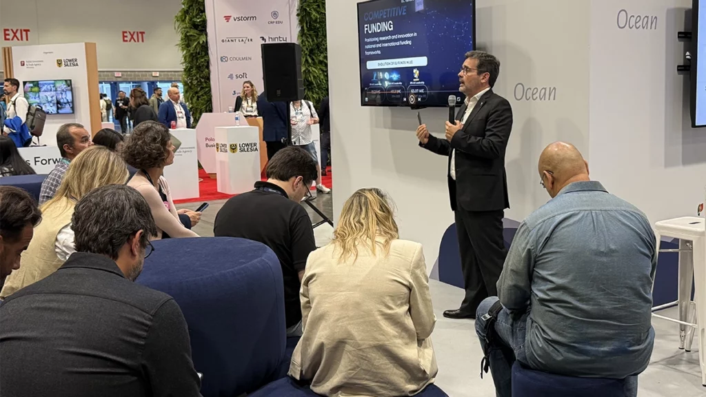 Nuno Menonça, Vice-Rector at the University of Coimbra speaking at Web Summit